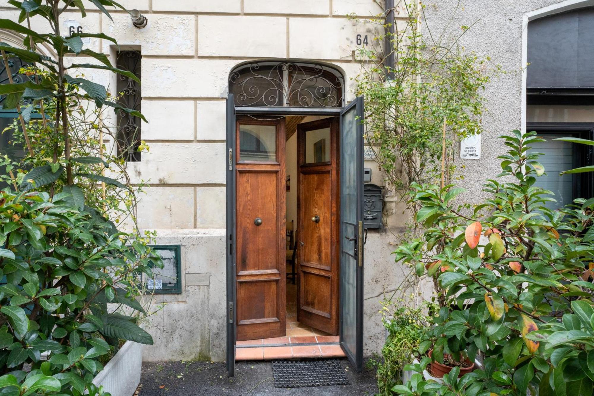 Domus Gelsomino Apartment Rome Exterior photo